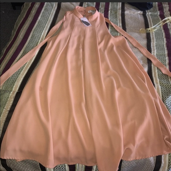 Forever 21 tan dress - Picture 2 of 3